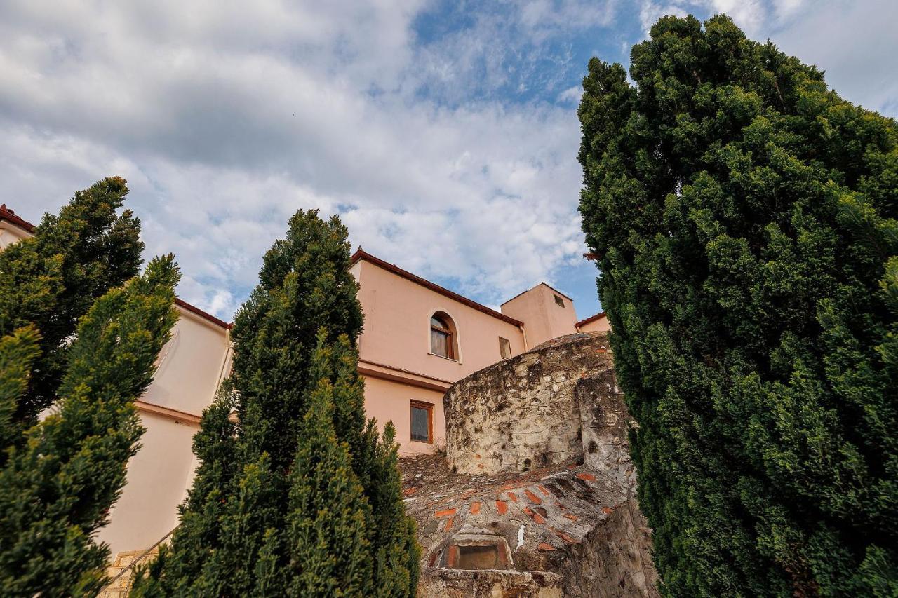 Hotel Hamam Angistron Bagian luar foto