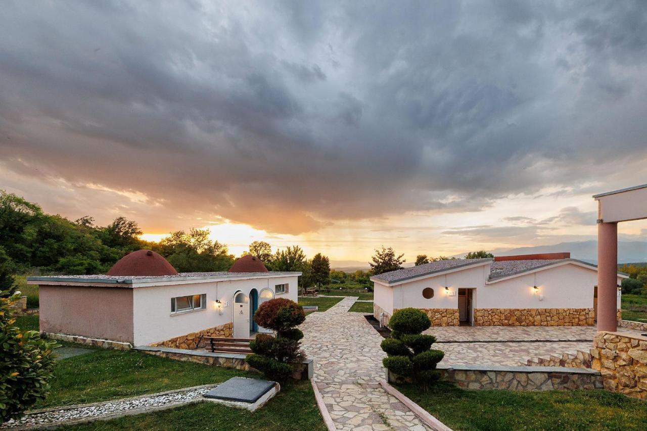 Hotel Hamam Angistron Bagian luar foto