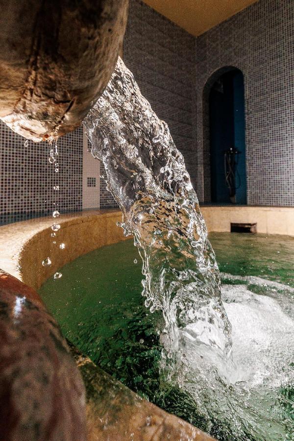 Hotel Hamam Angistron Bagian luar foto
