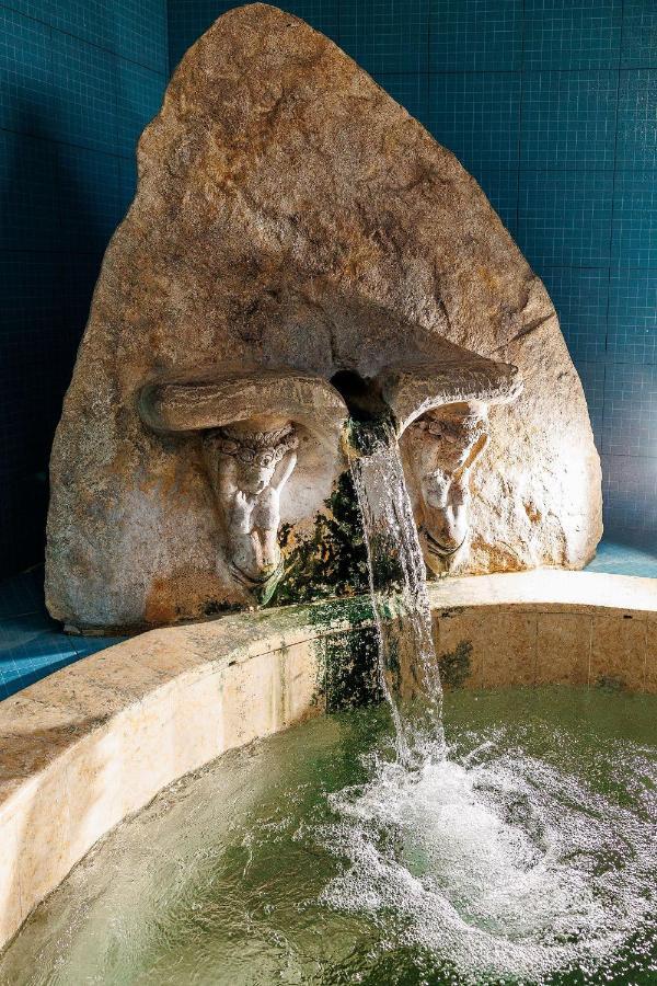 Hotel Hamam Angistron Bagian luar foto