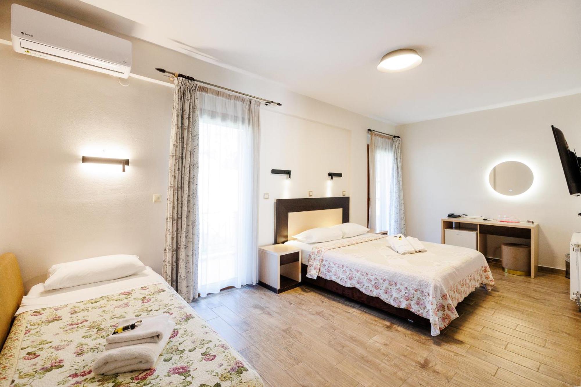 Hotel Hamam Angistron Bagian luar foto