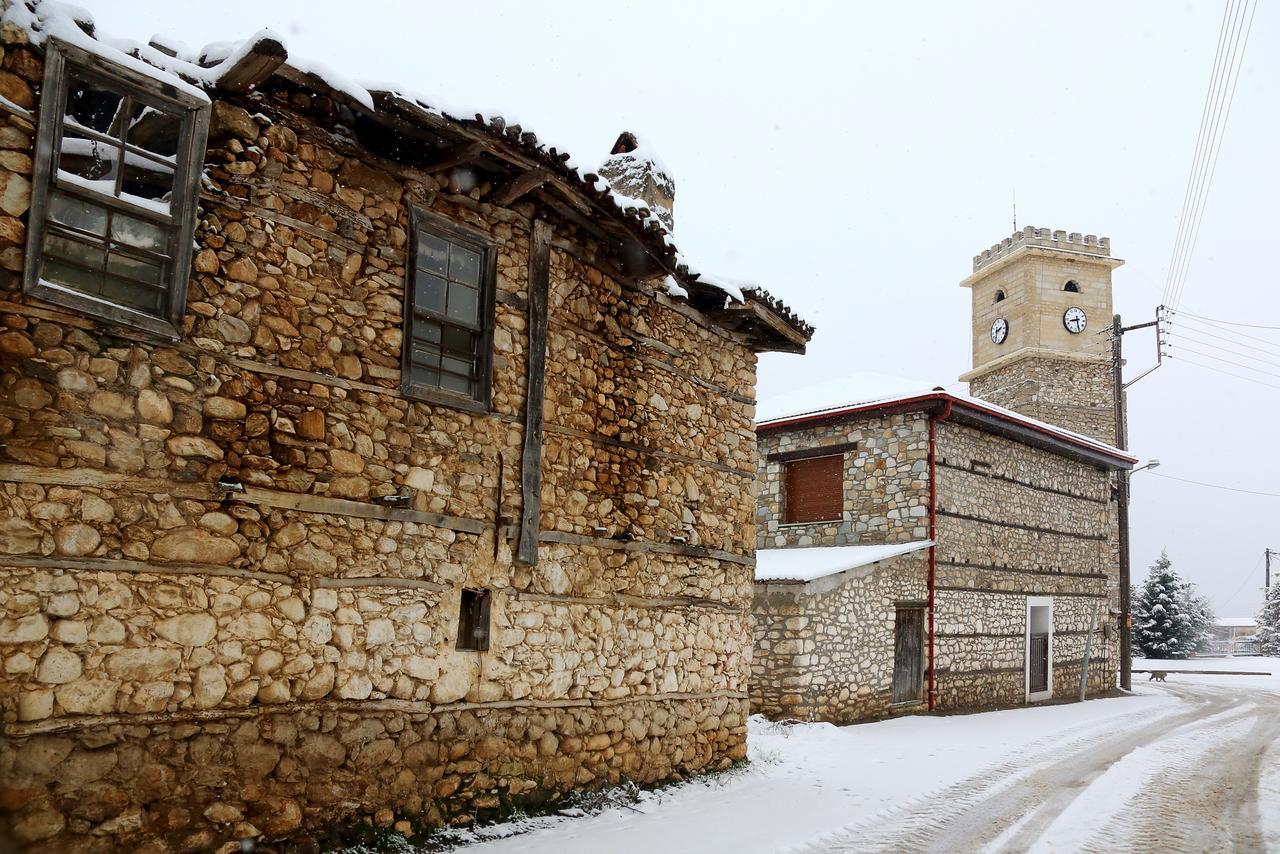 Hotel Hamam Angistron Bagian luar foto